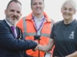 Silver Kite Award for litter picking champion